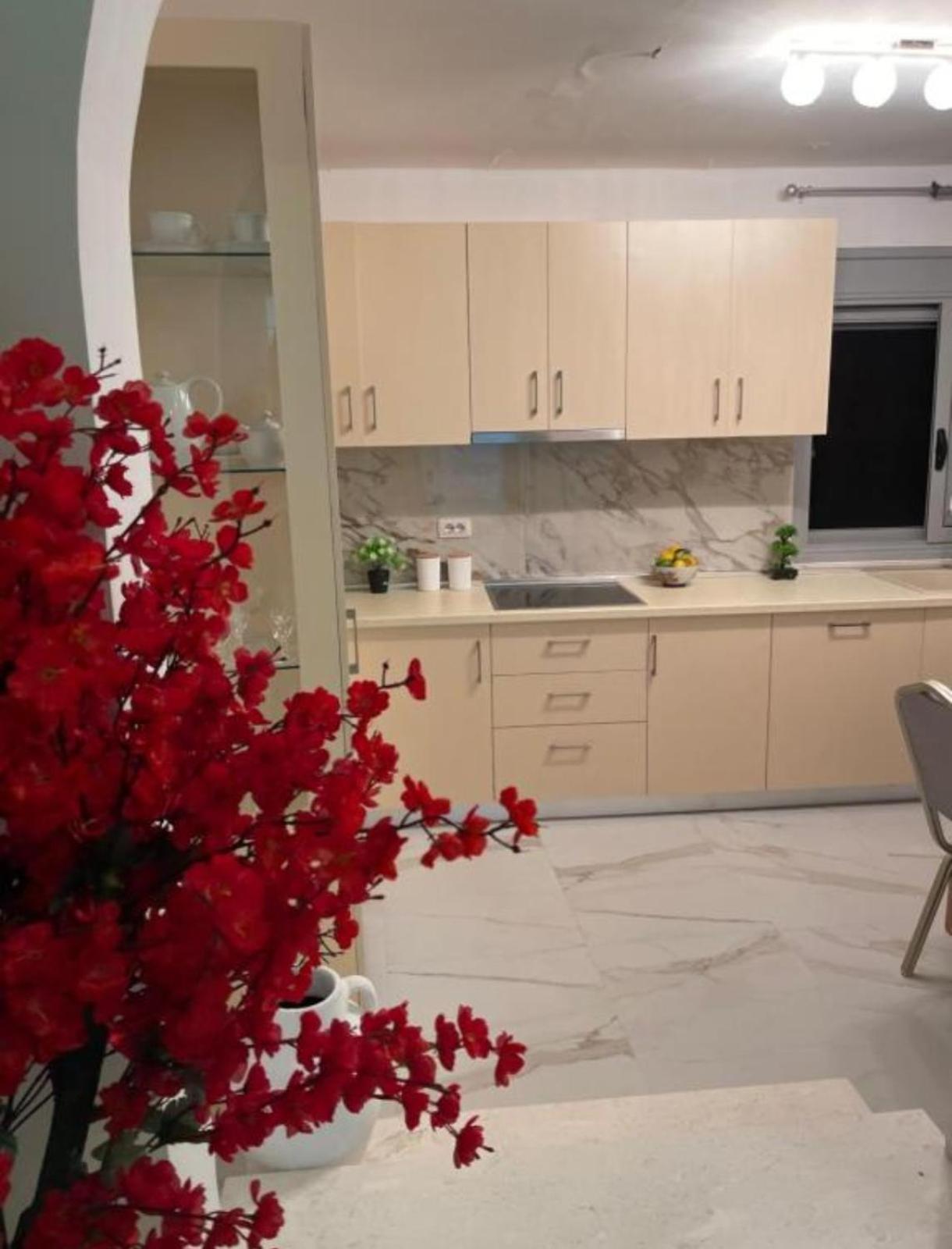 Bohemian Boutique Suites Vlorë Quarto foto